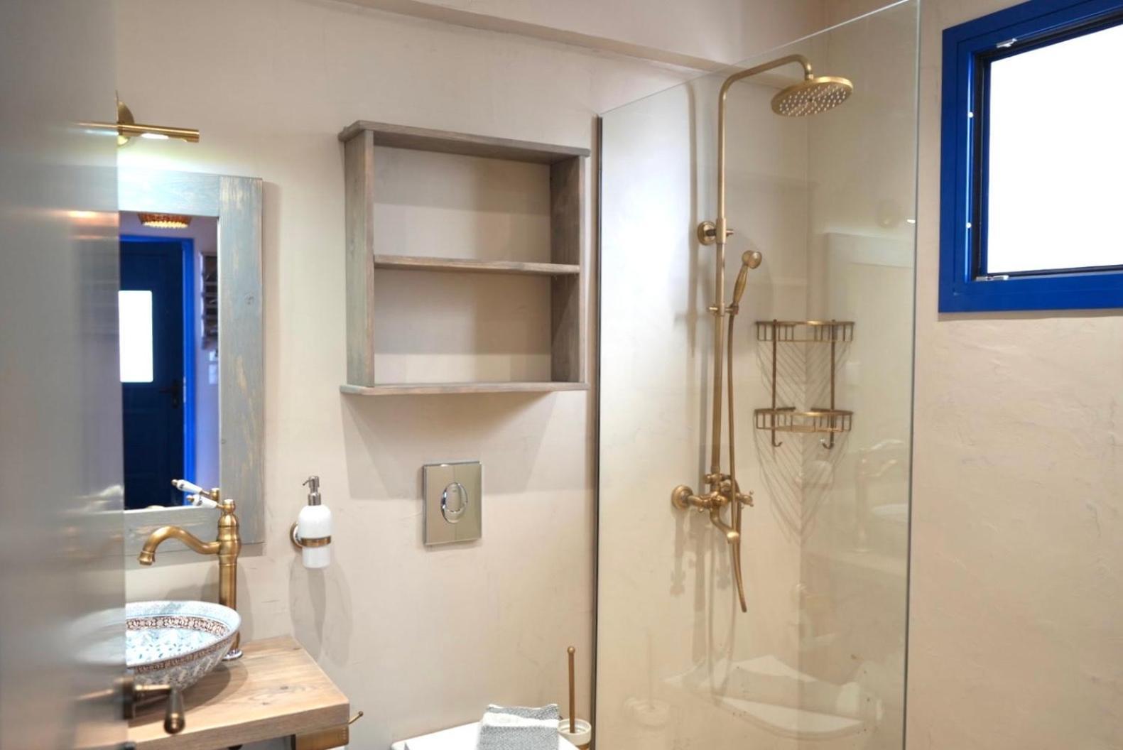 George Suites Stegna 아크앤젤로스 외부 사진