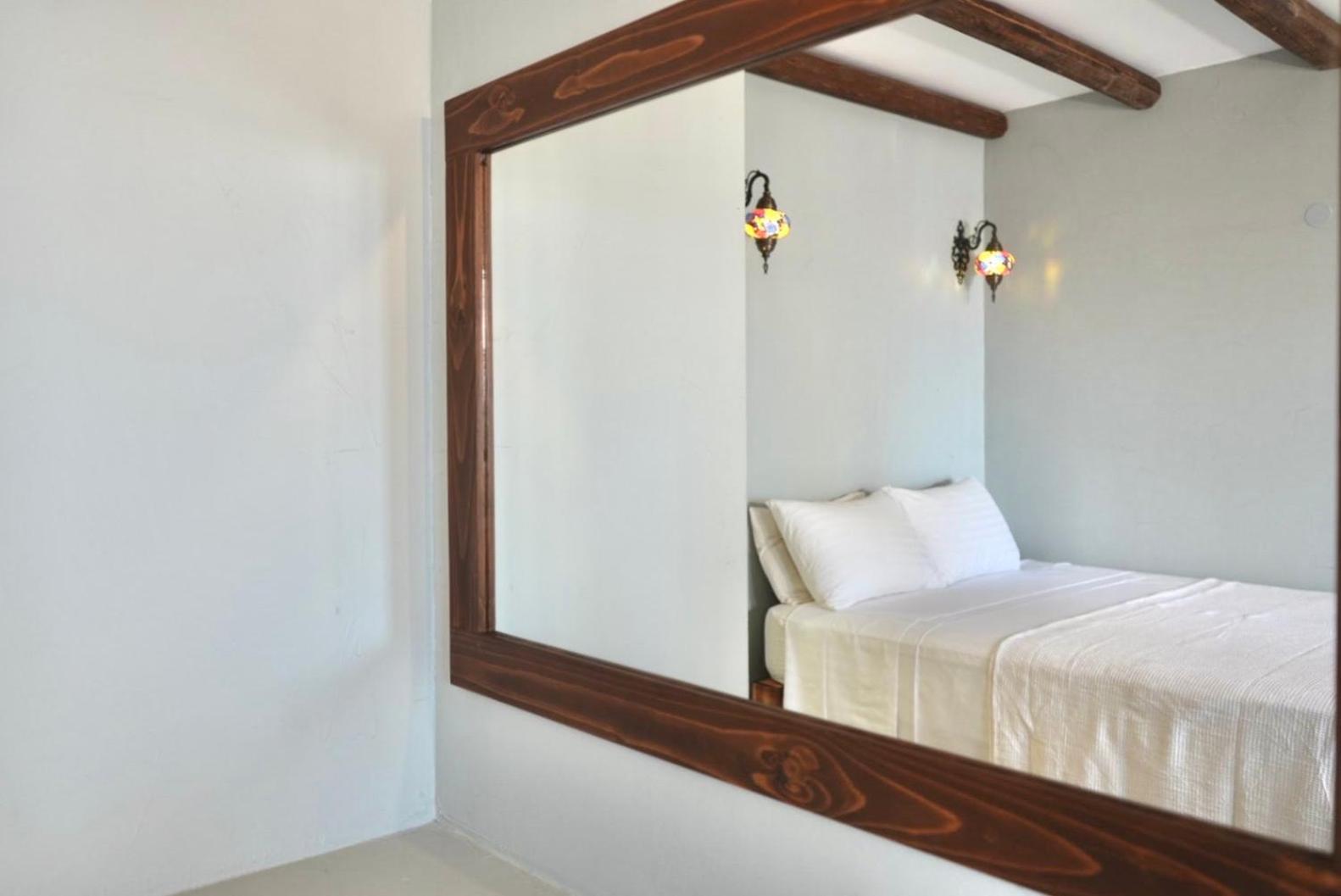 George Suites Stegna 아크앤젤로스 외부 사진